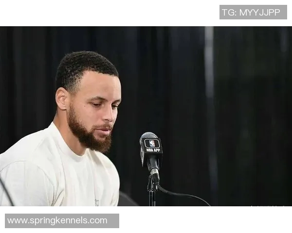 库里在足球界的明星效应及其粉丝数量的惊人增长分析