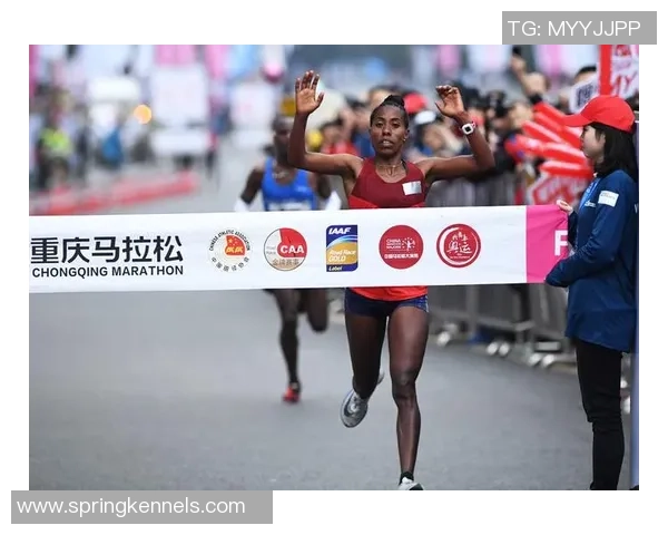 马拉松大满贯点评：重庆街舞队的配合表现